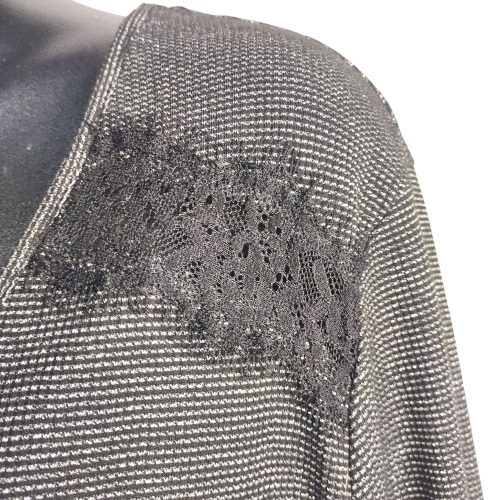 COMO Vintage Blouse Women's Black Silver Metallic V-Neck Lace Trimmed Sz 3X - Picture 6 of 11